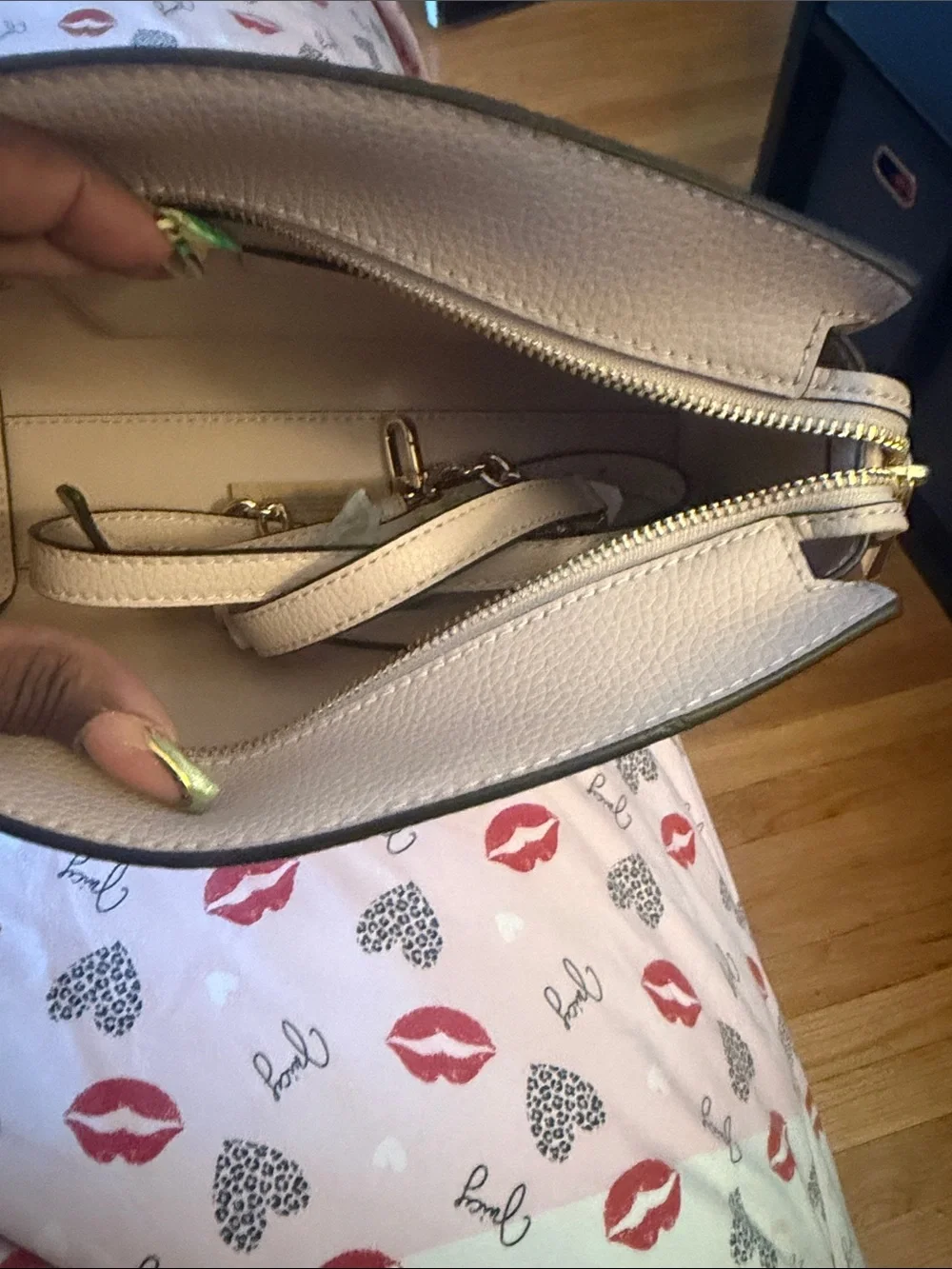 Michael Kors Beige Leather Wristlet Clutch
